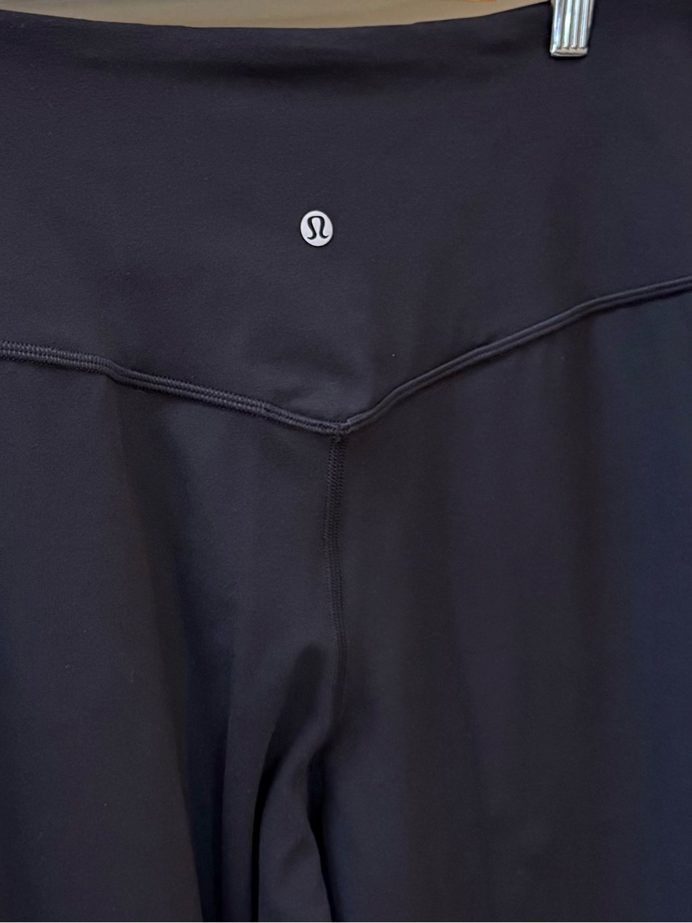 Lululemon Black Align Wide Leg 10 pockets High Waist approx 33” inseam 🔥Like New
